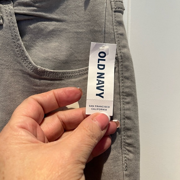 Old Navy Rockstar Skinny jeans NWT - Picture 3 of 6